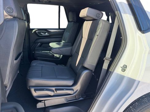 Used 2024 Chevrolet Tahoe RST w/ Luxury Package RWD image 13