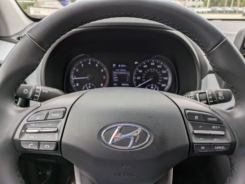 Used 2019 Hyundai Kona SEL image 21
