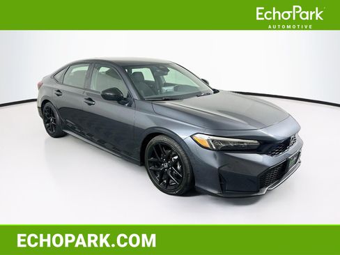 Used 2025 Honda Civic Sport image 1