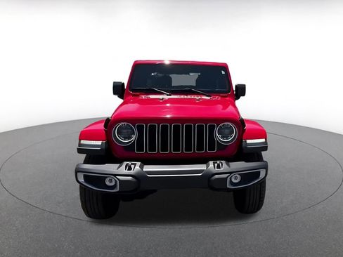 Used 2025 Jeep Wrangler Unlimited Sahara AWD/4WD image 4