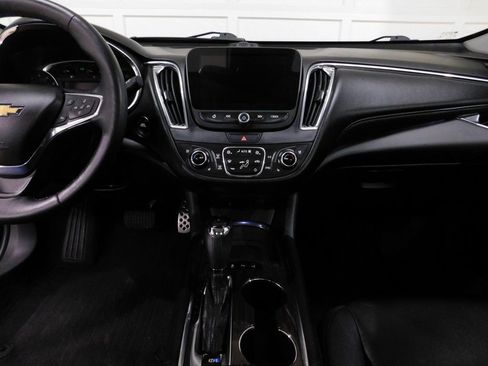 Used 2016 Chevrolet Malibu Premier w/ Driver Confidence Package II image 40