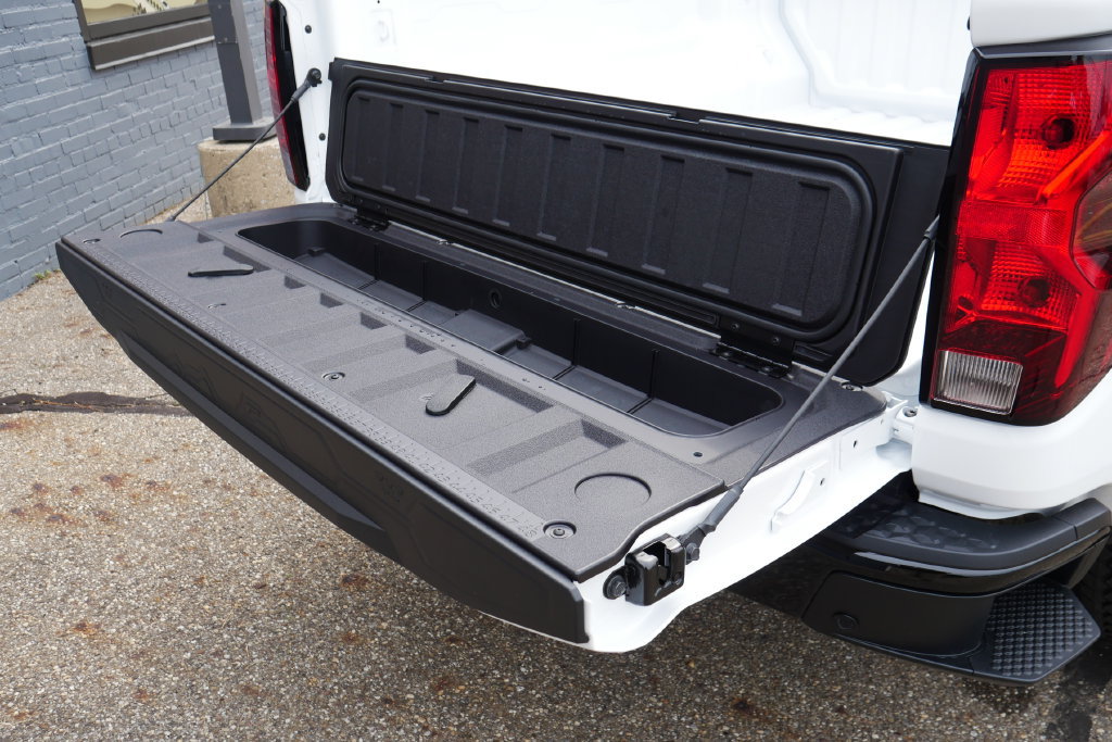 New 2026 Chevrolet Colorado Trail Boss AWD/4WD image 8