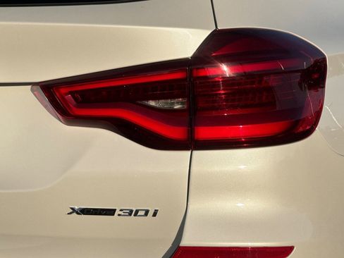 Used 2021 BMW X3 xDrive30i w/ Convenience Package image 12