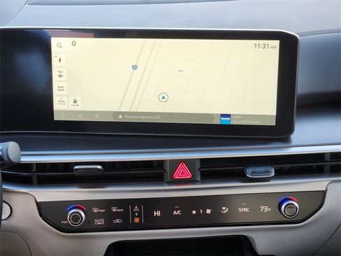 Certified 2024 Kia Sorento S w/ Panoramic Sunroof Package image 22