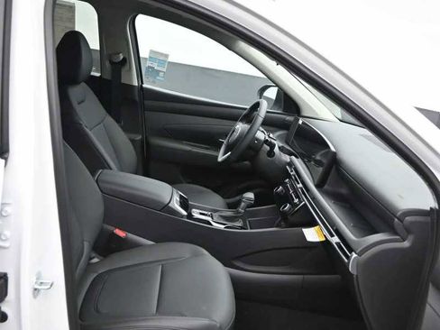 New 2026 Hyundai Tucson SEL image 11