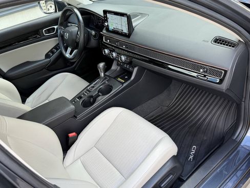 Used 2023 Honda Civic Touring image 21