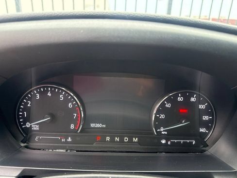 Used 2020 Ford Explorer XLT RWD image 4