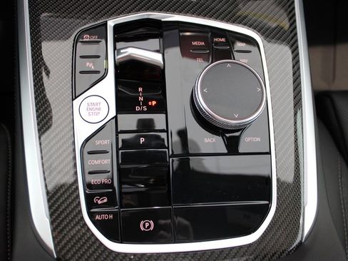 New 2026 BMW X5 M60i w/ Climate Comfort Package image 14