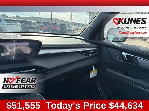 New 2026 Buick Enclave Preferred w/ Power Package FWD image 39