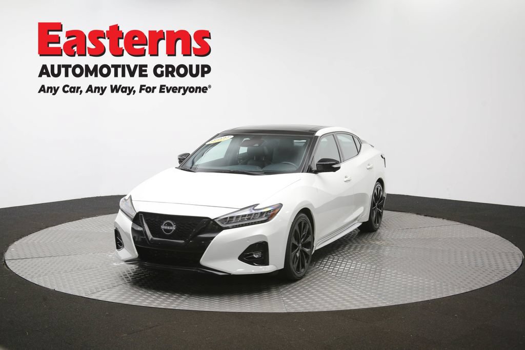 Used 2023 Nissan Maxima SR w/ Sport Mat Group FWD image 60