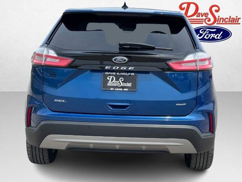 Used 2024 Ford Edge SEL w/ Convenience Package AWD/4WD image 8