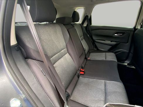 Used 2024 Nissan Rogue SV FWD image 19