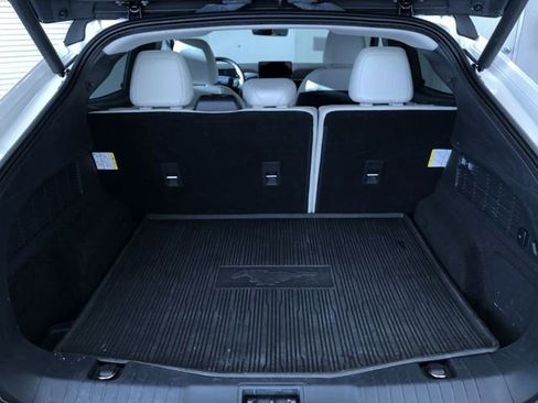 Used 2021 Ford Mustang Mach-E Premium image 32
