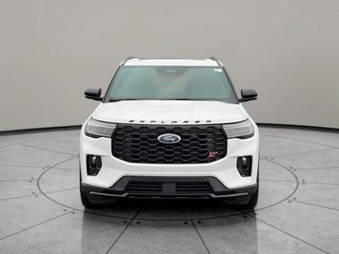 New 2026 Ford Explorer ST w/ Sun And Sound Package image 15