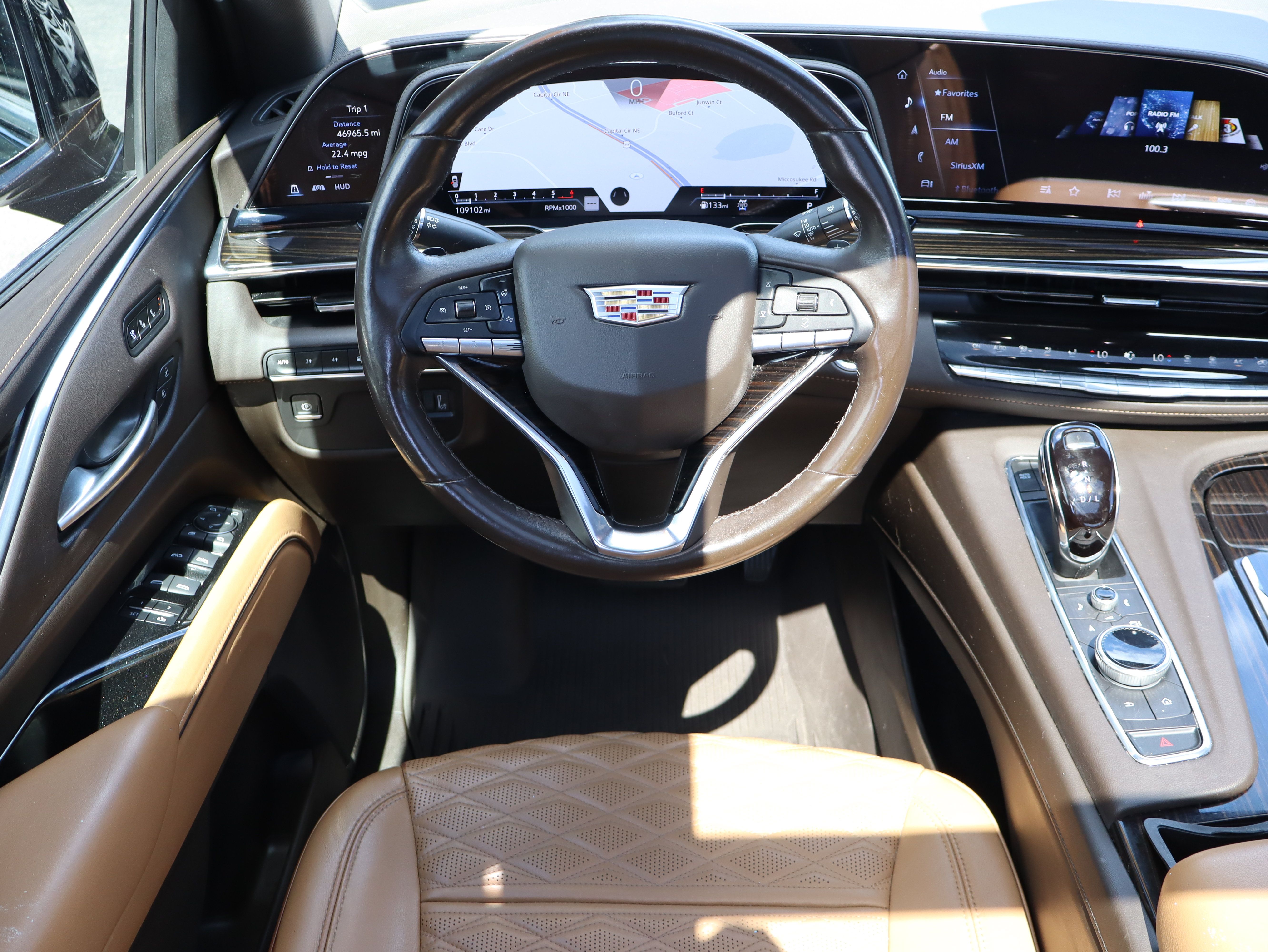 Used 2023 Cadillac Escalade ESV Premium Luxury w/ LPO, Radiant Package AWD/4WD image 24