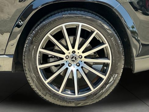 Used 2026 Mercedes-Benz GLS 580 4MATIC image 27
