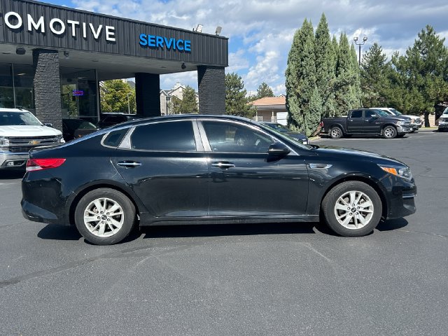Used 2016 Kia Optima LX FWD image 2