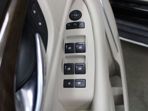 Used 2019 Cadillac Escalade Luxury image 14