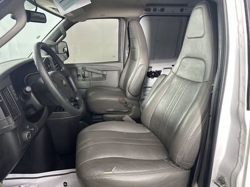 Used 2020 Chevrolet Express 2500 w/ Driver Convenience Package RWD image 12