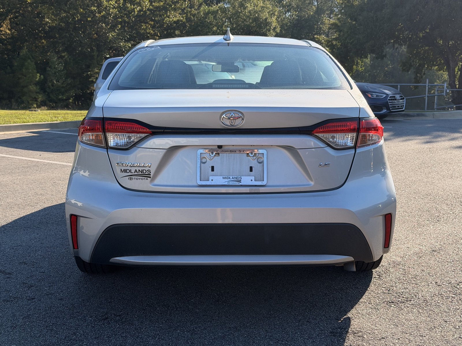 Used 2021 Toyota Corolla LE FWD image 11