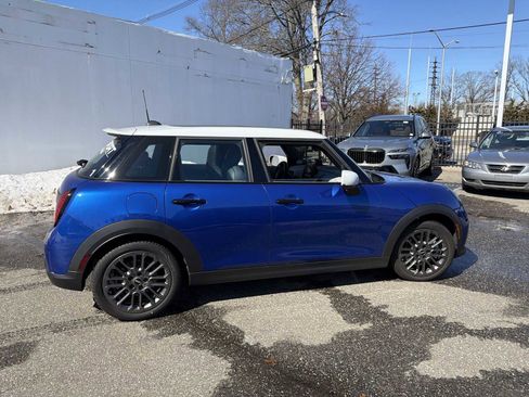 Used 2025 MINI Cooper S image 7
