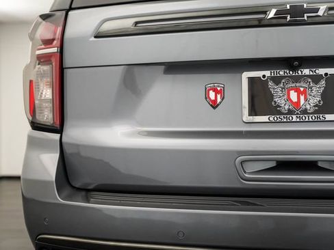 Used 2021 Chevrolet Tahoe RST w/ Luxury Package RWD image 38