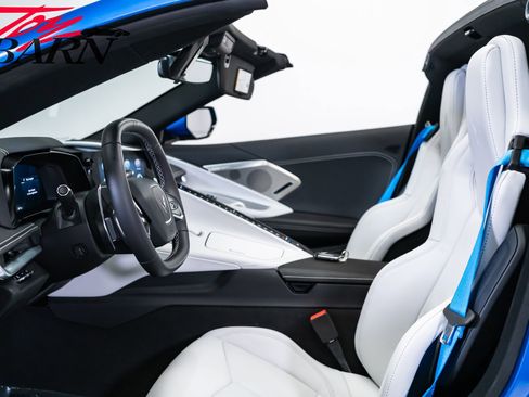 Used 2021 Chevrolet Corvette Stingray Preferred Cpe w/ Z51 Performance Package RWD image 33