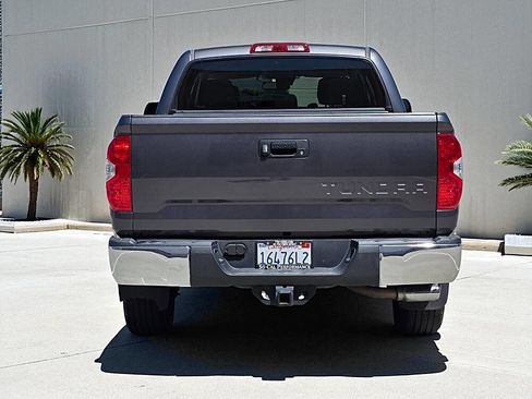 Used 2018 Toyota Tundra SR5 image 5