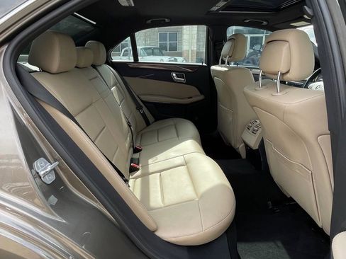 Used 2011 Mercedes-Benz E 350 4MATIC Sedan w/ Premium 1 Pkg image 32