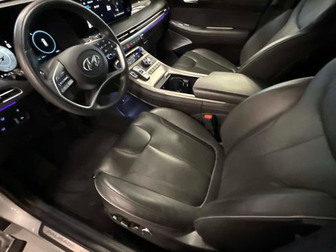 Used 2024 Hyundai Palisade Calligraphy image 23