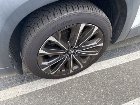 Used 2023 MAZDA CX-50 AWD 2.5 S w/ Accent Package image 3