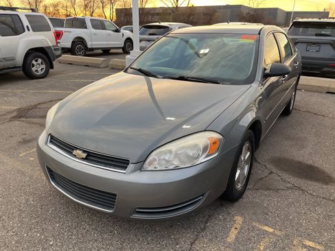 Used 2008 Chevrolet Impala LT image 3