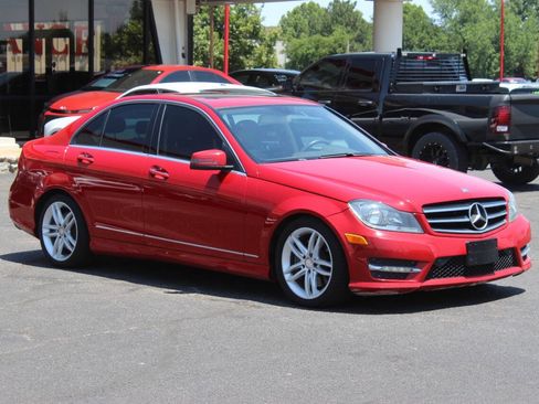 Used 2014 Mercedes-Benz C 300 4MATIC Sedan image 1
