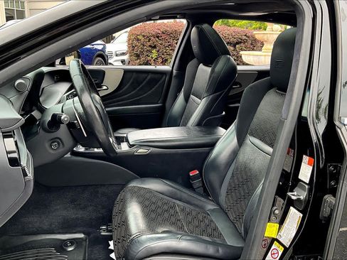 Used 2018 Lexus LS 500 F Sport w/ Accessory Package (Z2) RWD image 8