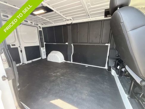 Used 2025 RAM ProMaster 2500 w/ Convenience Group FWD image 26