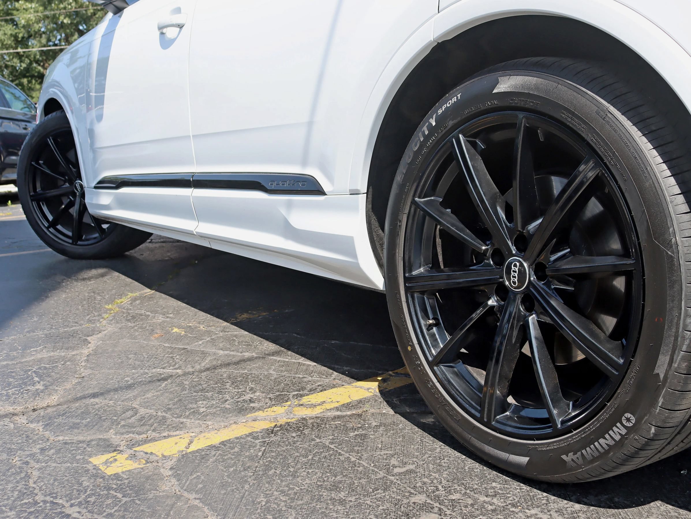Used 2021 Audi SQ7 Prestige w/ Prestige Package AWD/4WD image 14