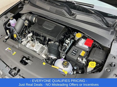 New 2026 Jeep Compass Trailhawk image 27