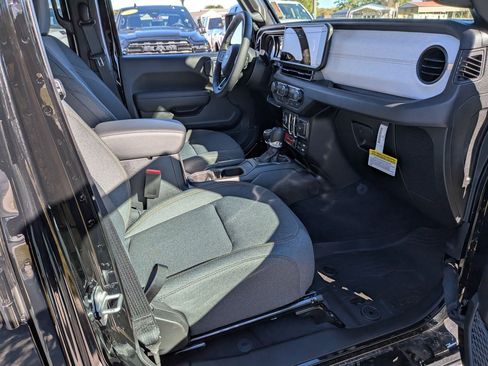 New 2026 Jeep Wrangler Unlimited Sport AWD/4WD image 29