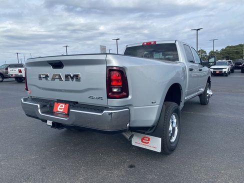 New 2026 RAM 3500 Tradesman w/ Chrome Appearance Group A AWD/4WD image 8