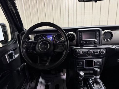 Used 2020 Jeep Gladiator Sport AWD/4WD image 26