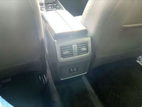 Certified 2023 Nissan Rogue SV image 27