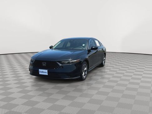 Used 2024 Honda Accord EX image 3
