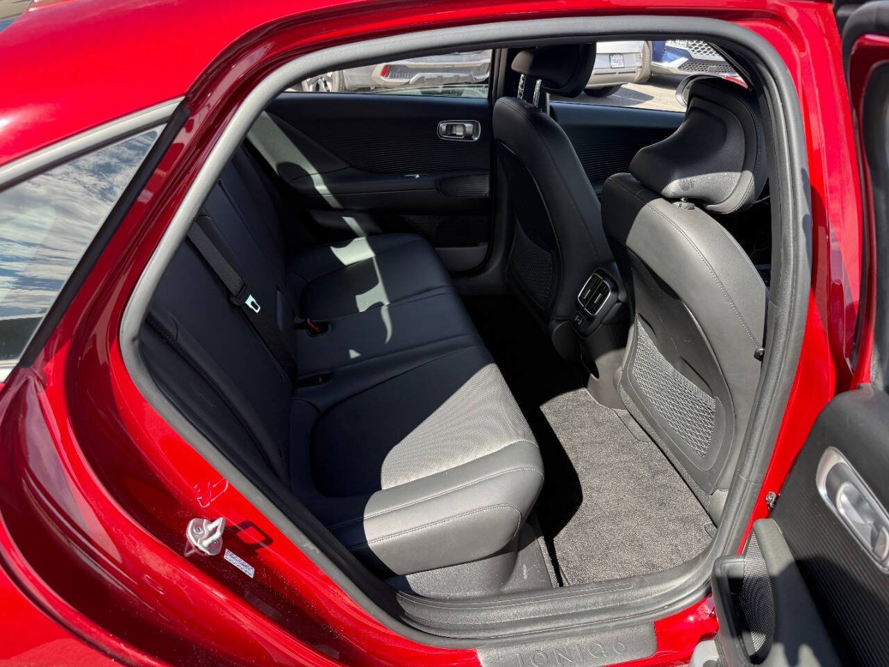 Used 2024 Hyundai Ioniq 6 SEL AWD/4WD image 11