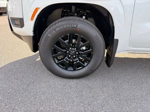 New 2026 Nissan Frontier SV w/ All-Weather Content Package image 9