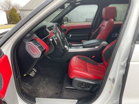 Used 2019 Land Rover Range Rover Sport Supercharged image 12