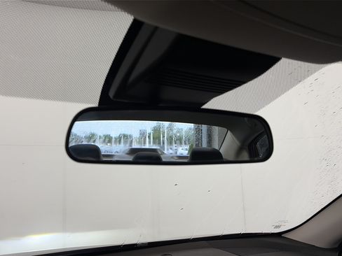 Used 2024 Nissan Altima 2.5 SV FWD image 28