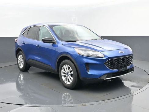 Used 2022 Ford Escape SE w/ Convenience Package image 4