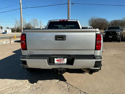 Used 2015 Chevrolet Silverado 3500 LT w/ LT Convenience Package image 7