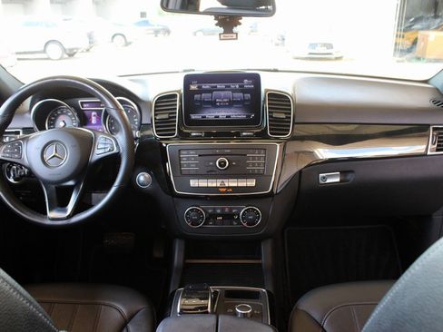 Used 2018 Mercedes-Benz GLE 350 image 12