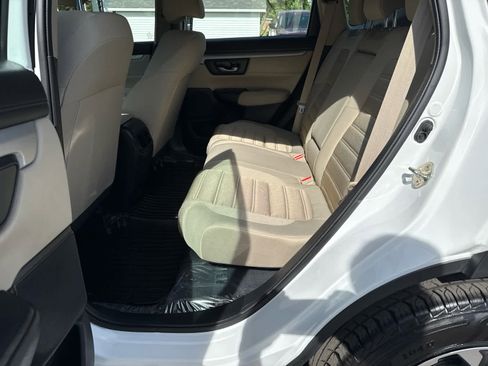 Used 2019 Honda CR-V LX image 14